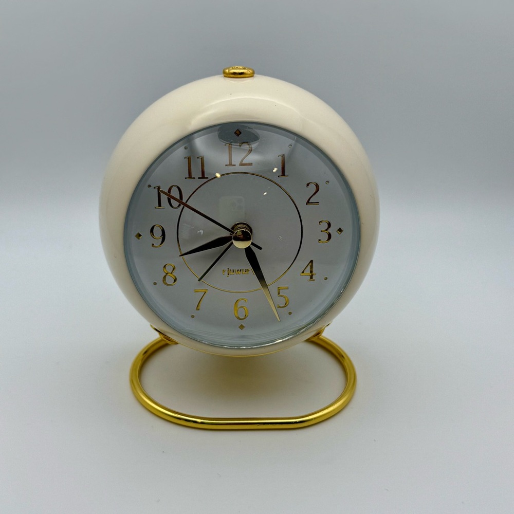 Cream and Gold Retro Table Clock - Elegant Home Wall Decor Clock